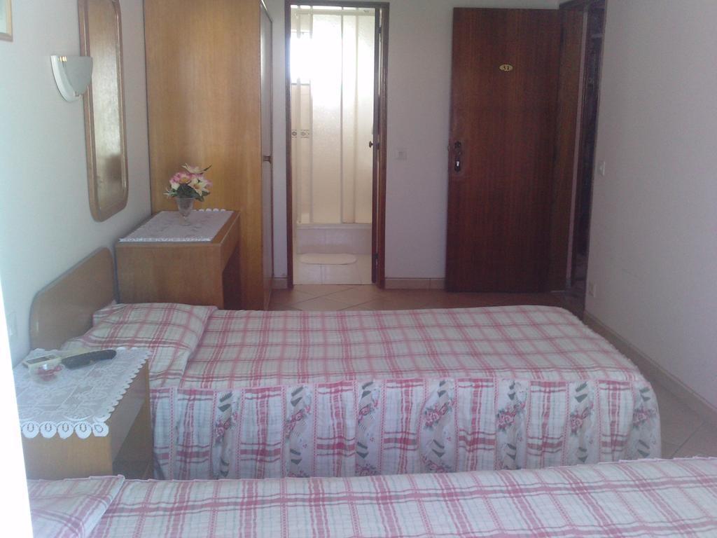 Bed and Breakfast Residencial Nosso Paraiso Картейра Номер фото
